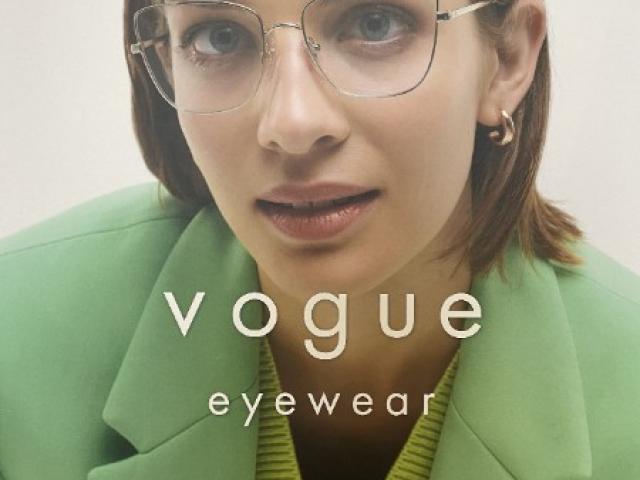 Collection Femmes lunettes VOGUE : lunettes tendances et classes.