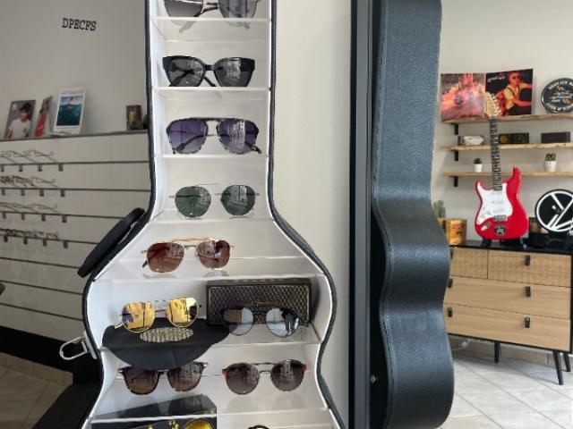 Collection lunettes Vinyl Factory : lunettes originales et rock'n rolls.